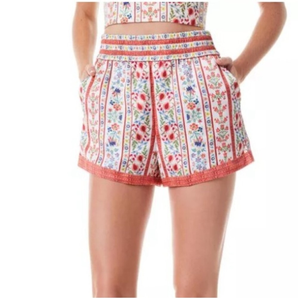 NWT Alice and Olivia Tandy Floral Shorts Multicolor - Size Medium